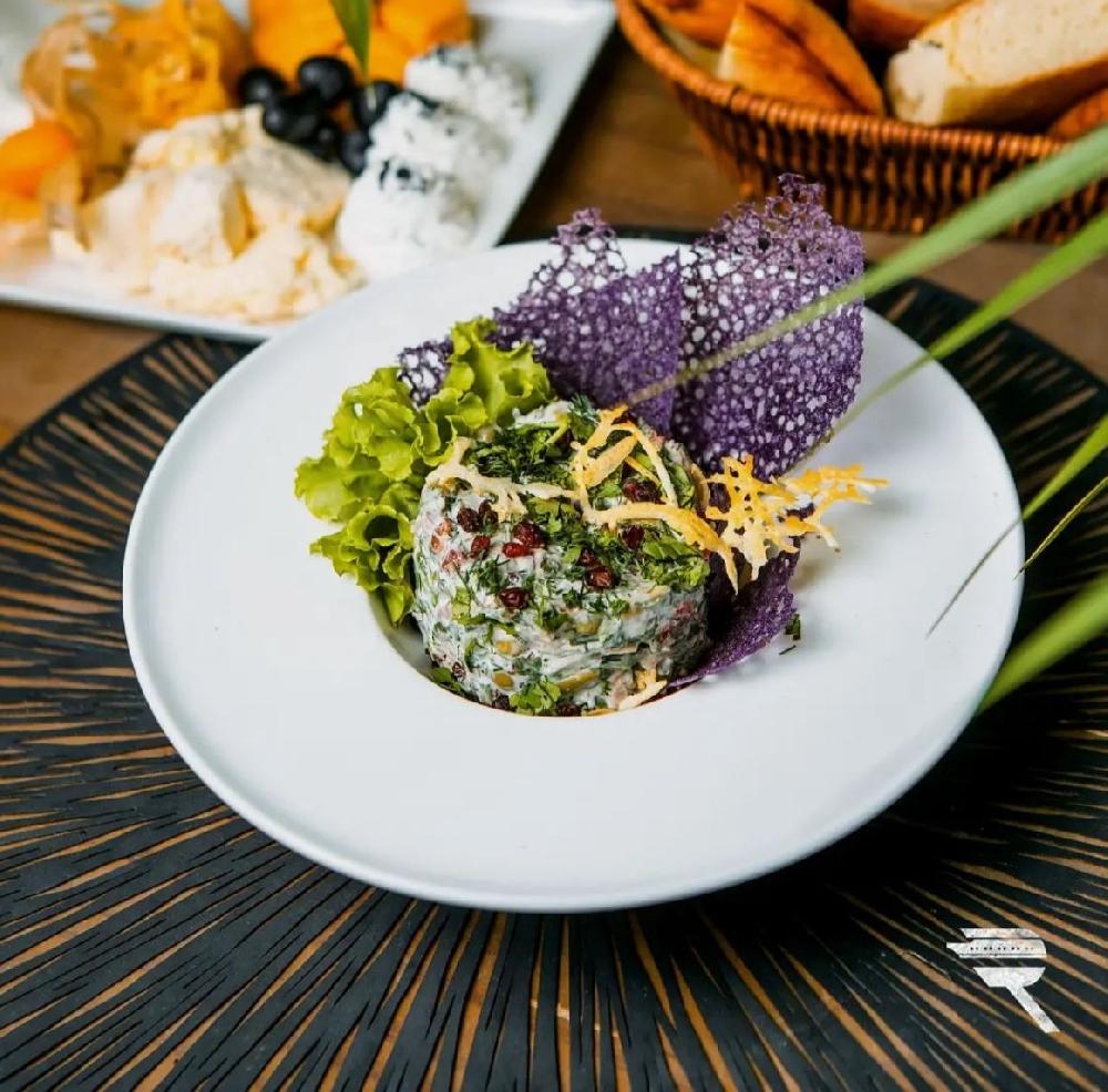Ət salatı 