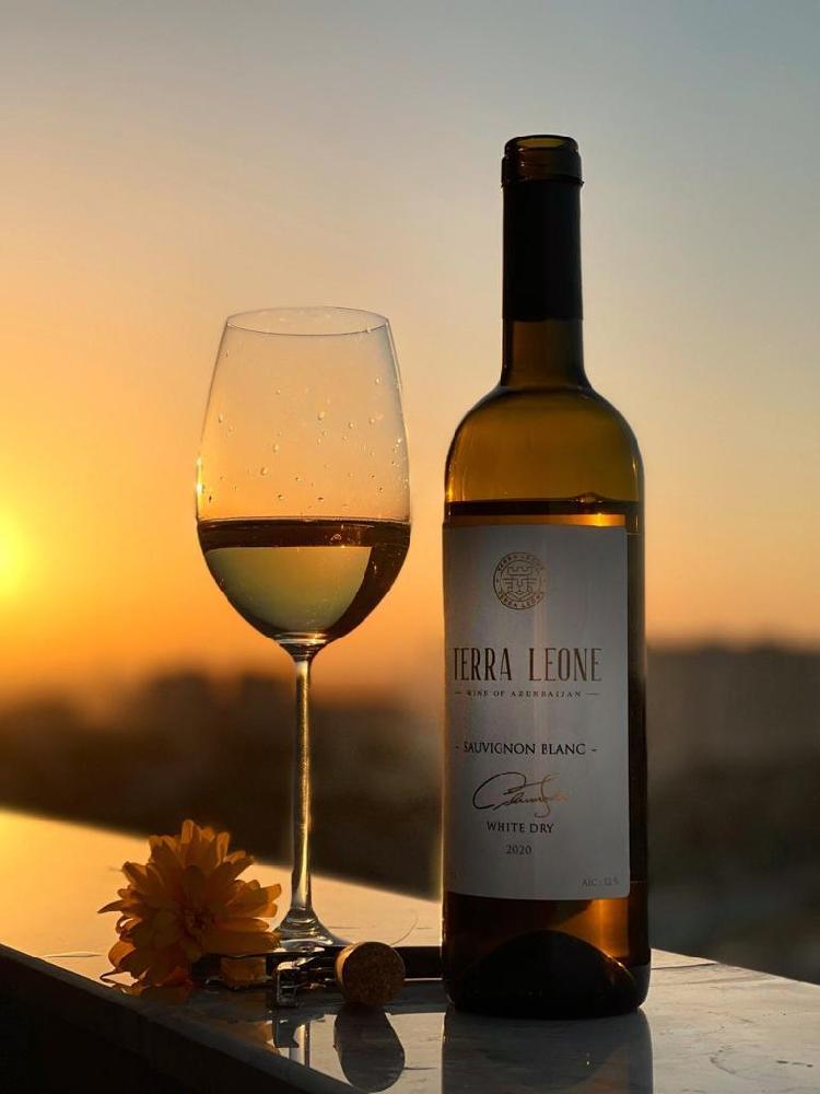 Terra Leone Gewurztraminer 