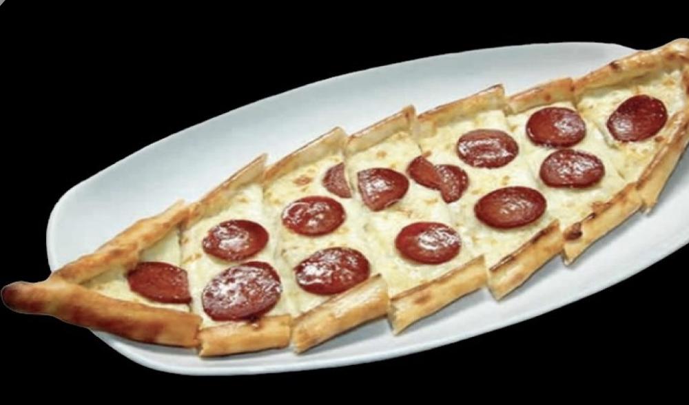 Sucuklu-Peynirli pide