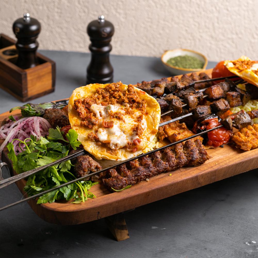 Karışık kebab 4 kişilik 1200qr