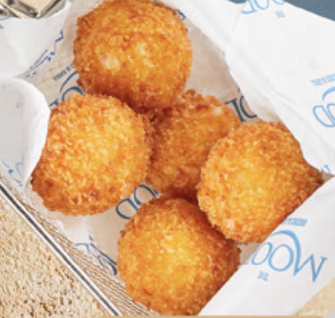 Xırtıldayan mozzarella topları