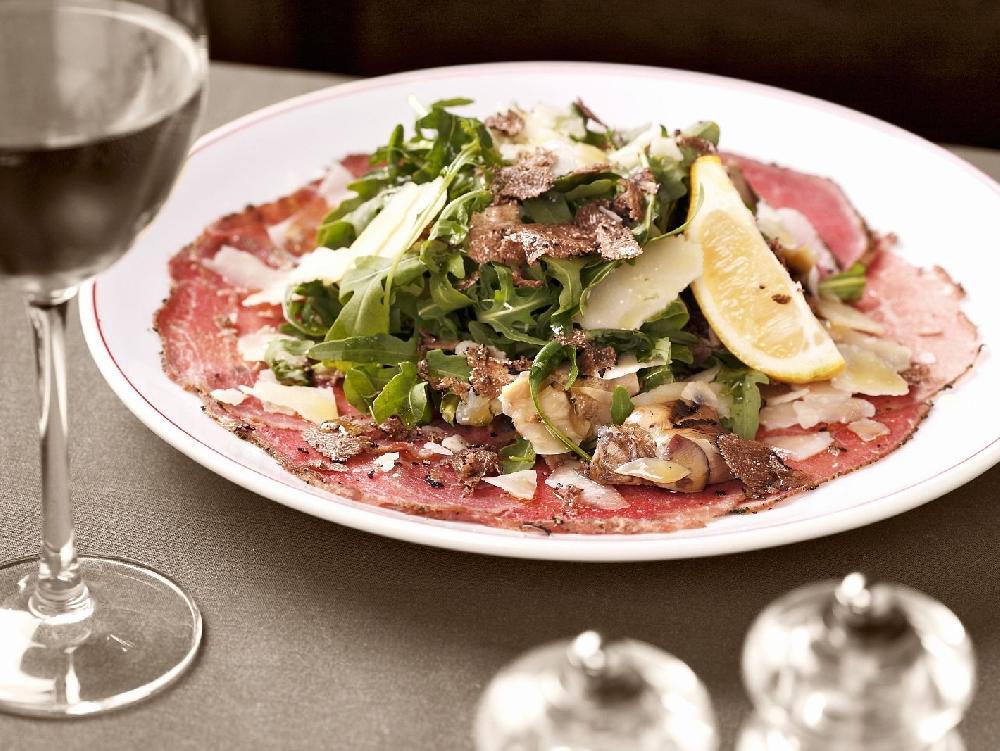 BEEF CARPACCIO WITH RUCOLA, PARMEZAN AND TRUFFLE MAYO 