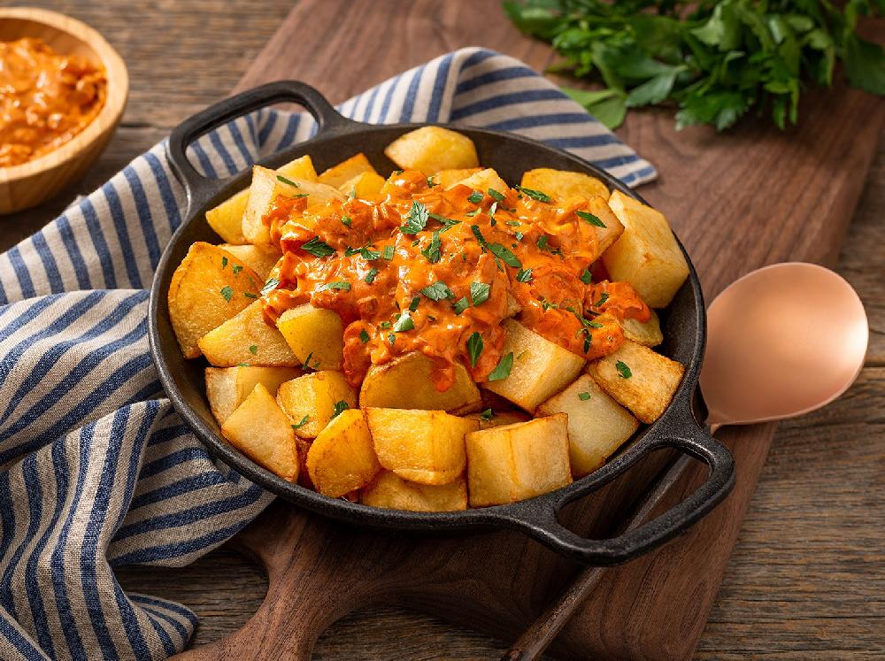 POTATOES with SPICY BRAVA SAUCE 