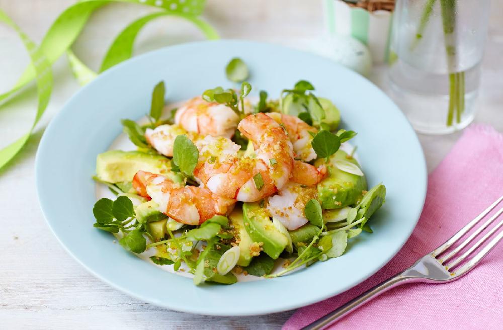AVOCADO AND PRAWNS SALAD