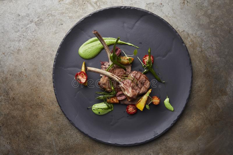 LAMB CHOPS WITH MIND SAUCE AND GRILLED VEGETABLE