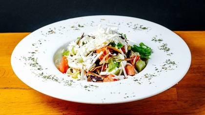 Mövsüm Salatı 