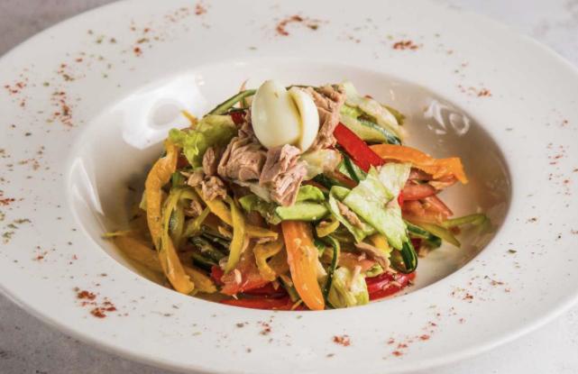 Ton salatı