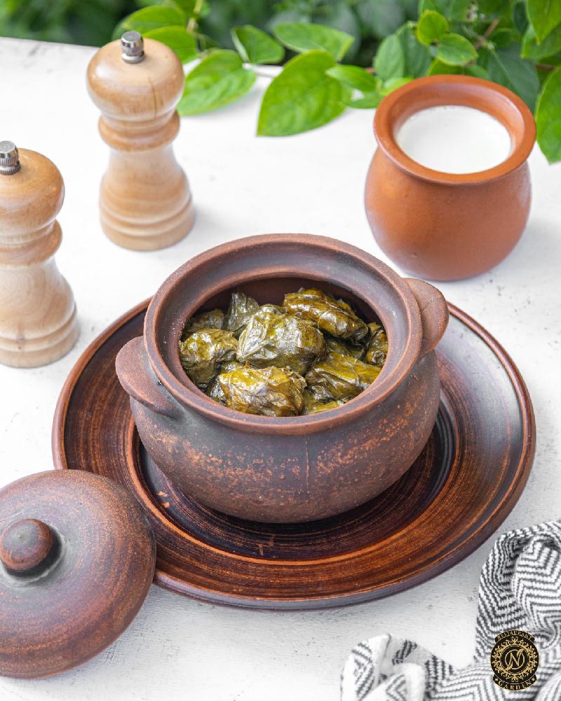 Yarpaq dolması 
