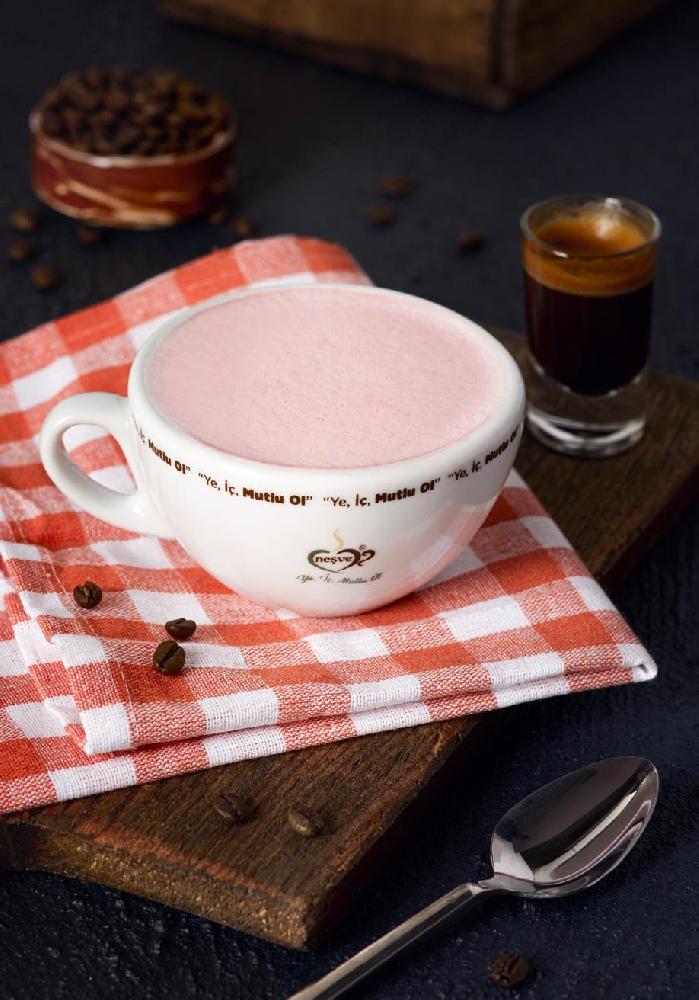Pink Latte 