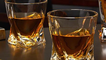 Tullamore D.E.W (500 ml)
