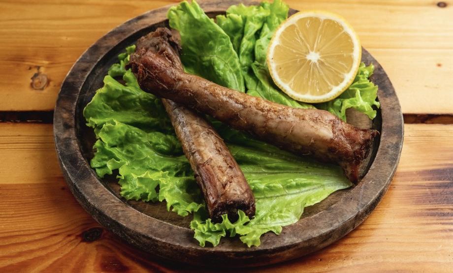 Hisə verilmiş toyuq boğazı