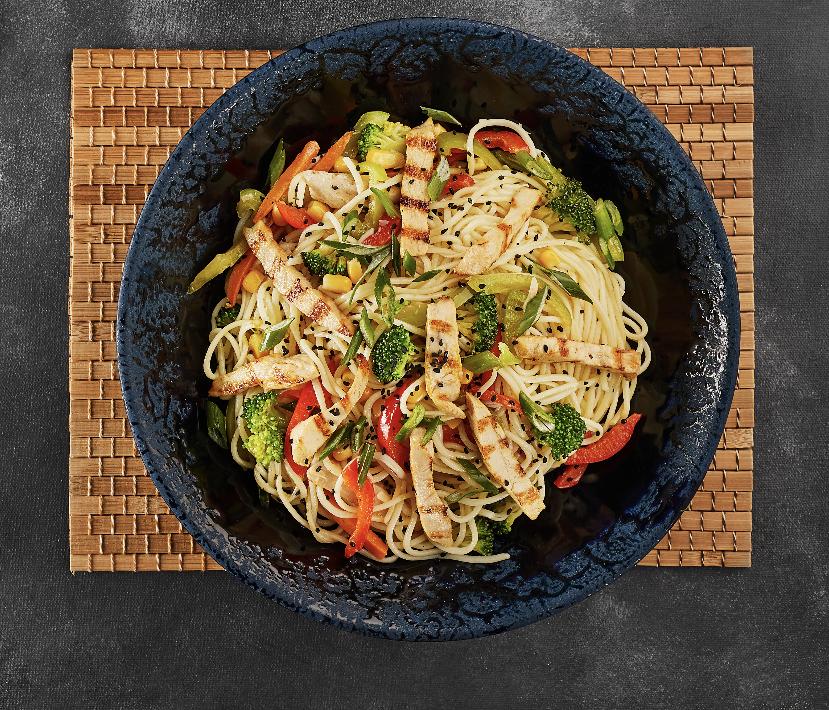 Noodles Toyuqlu