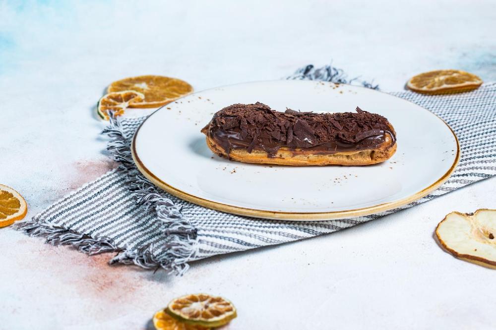 Ekler chocolate 
