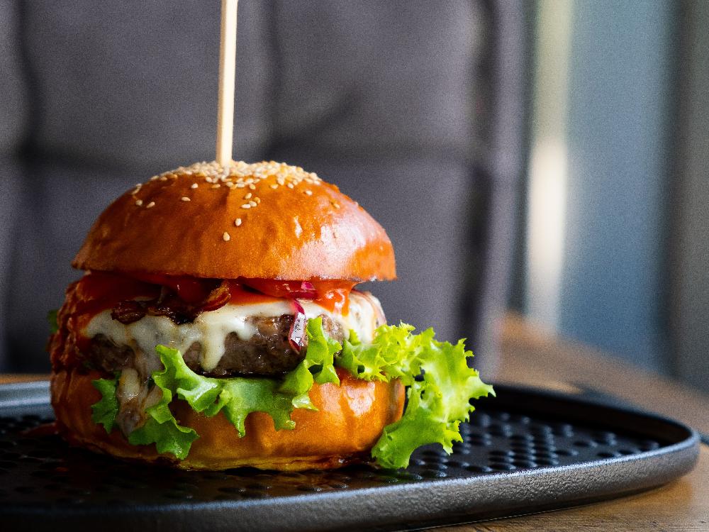 Acılı burger