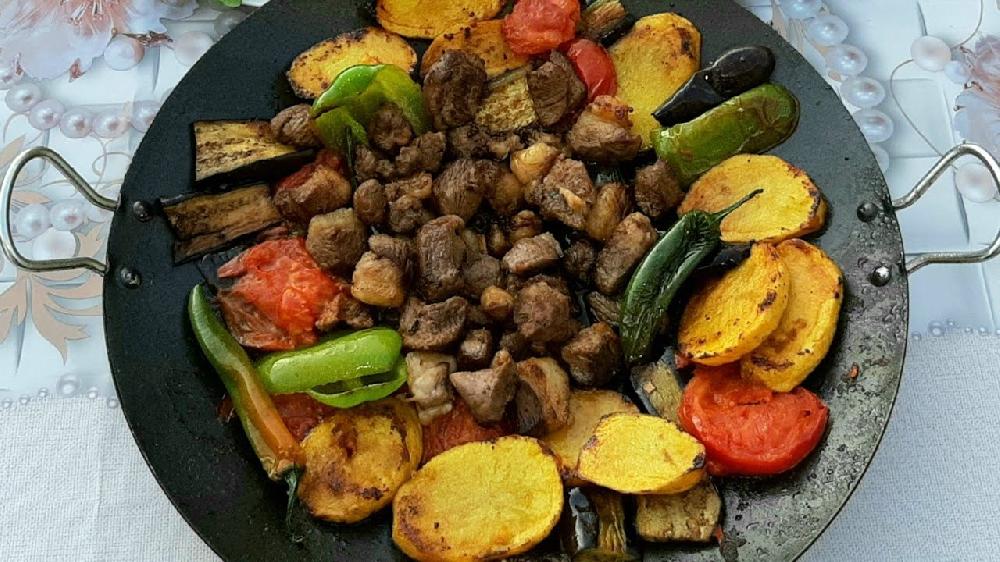 Quzu içalatı sacda