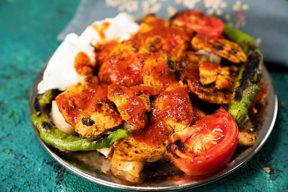 Toyuq Döner 