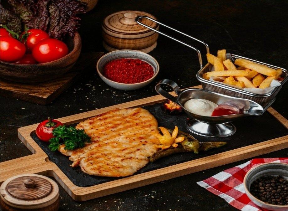 Toyuq langeti  qarnir ilə