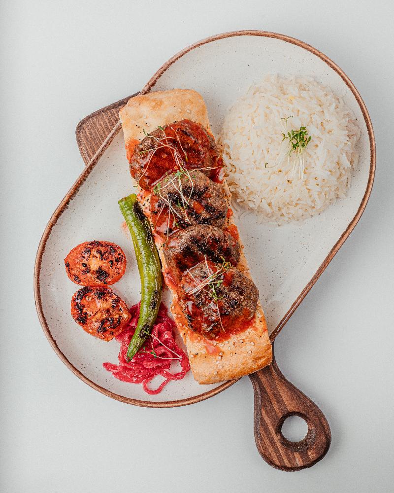 KADİR DEDE KÖFTƏSİ