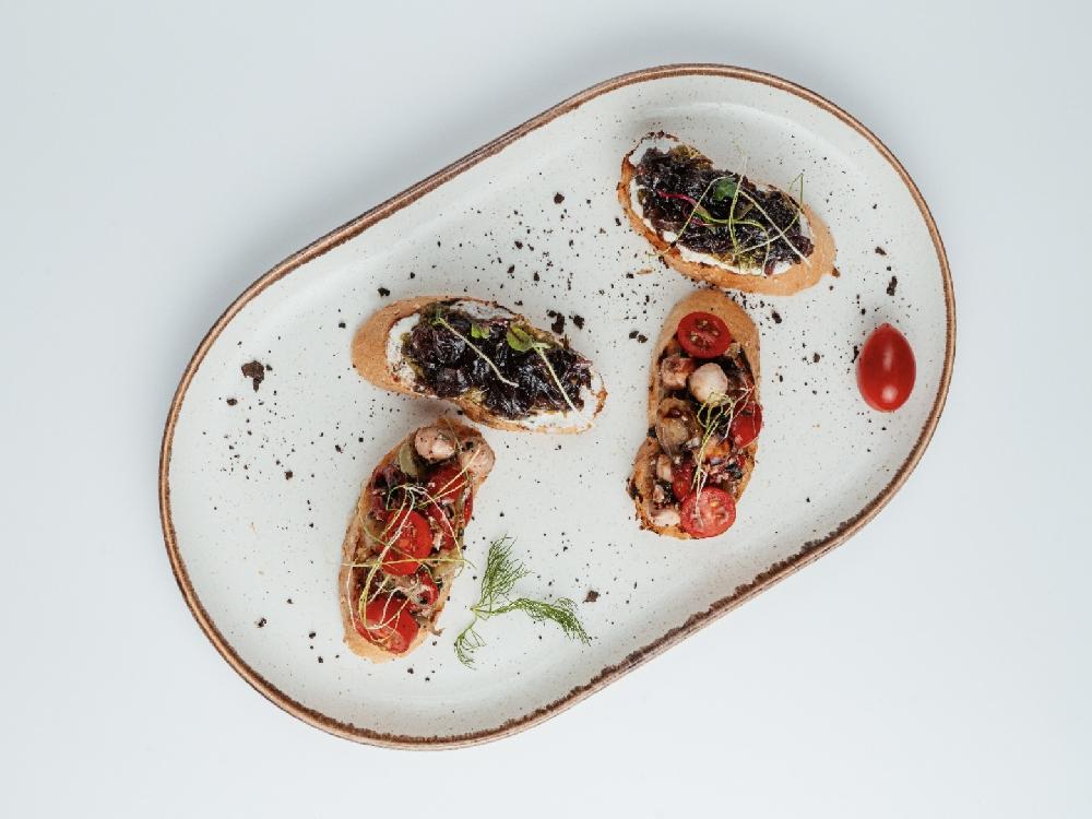 BRUSCHETTA
