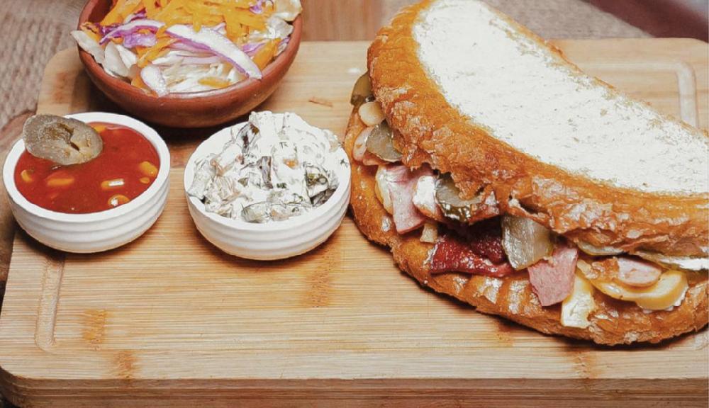 Qarışıq Tost 