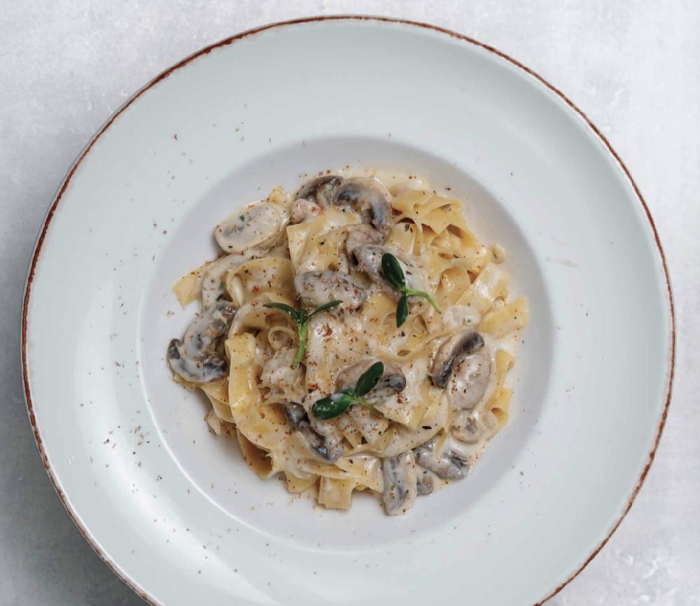 FETTUCCINE   ALFREDO