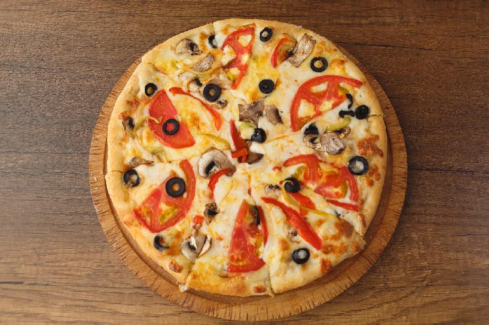Tərəvəzli Pizza (600qr)