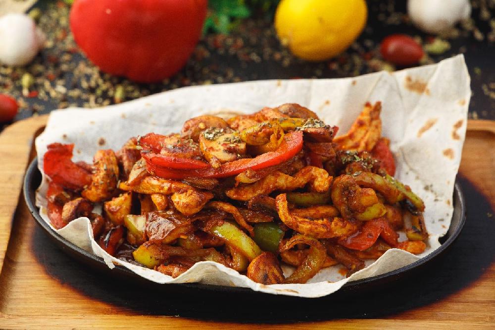 Toyuq Fajitas (Acılı 350qr)