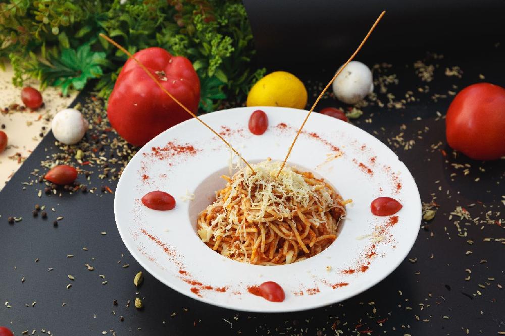 Spaghetti Bolognese (330qr)
