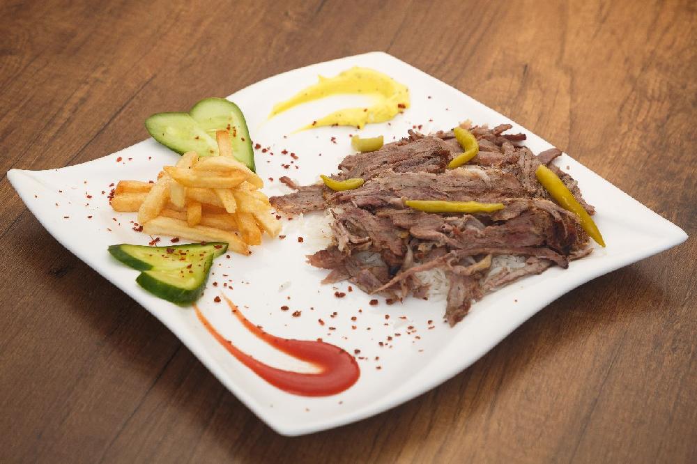 Plovüstü Ət Dönər