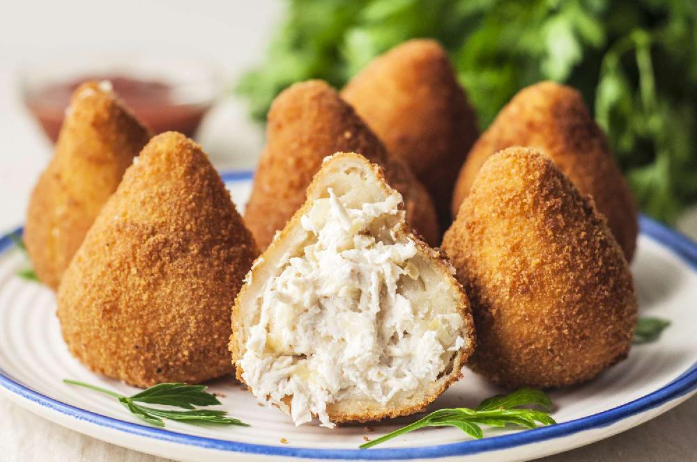 Toyuq əti  coxinhas (4 əd) 