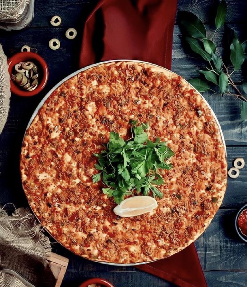 Sadə lahmacun