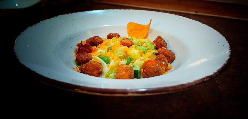 Popkorn salatı 