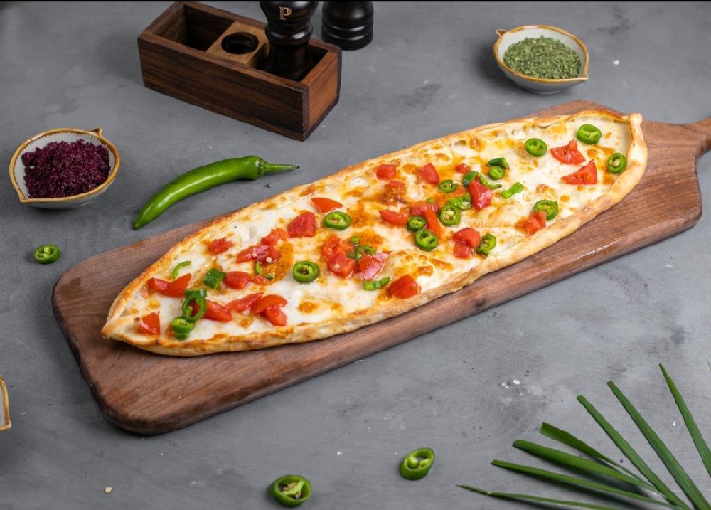 Sebzeli pide