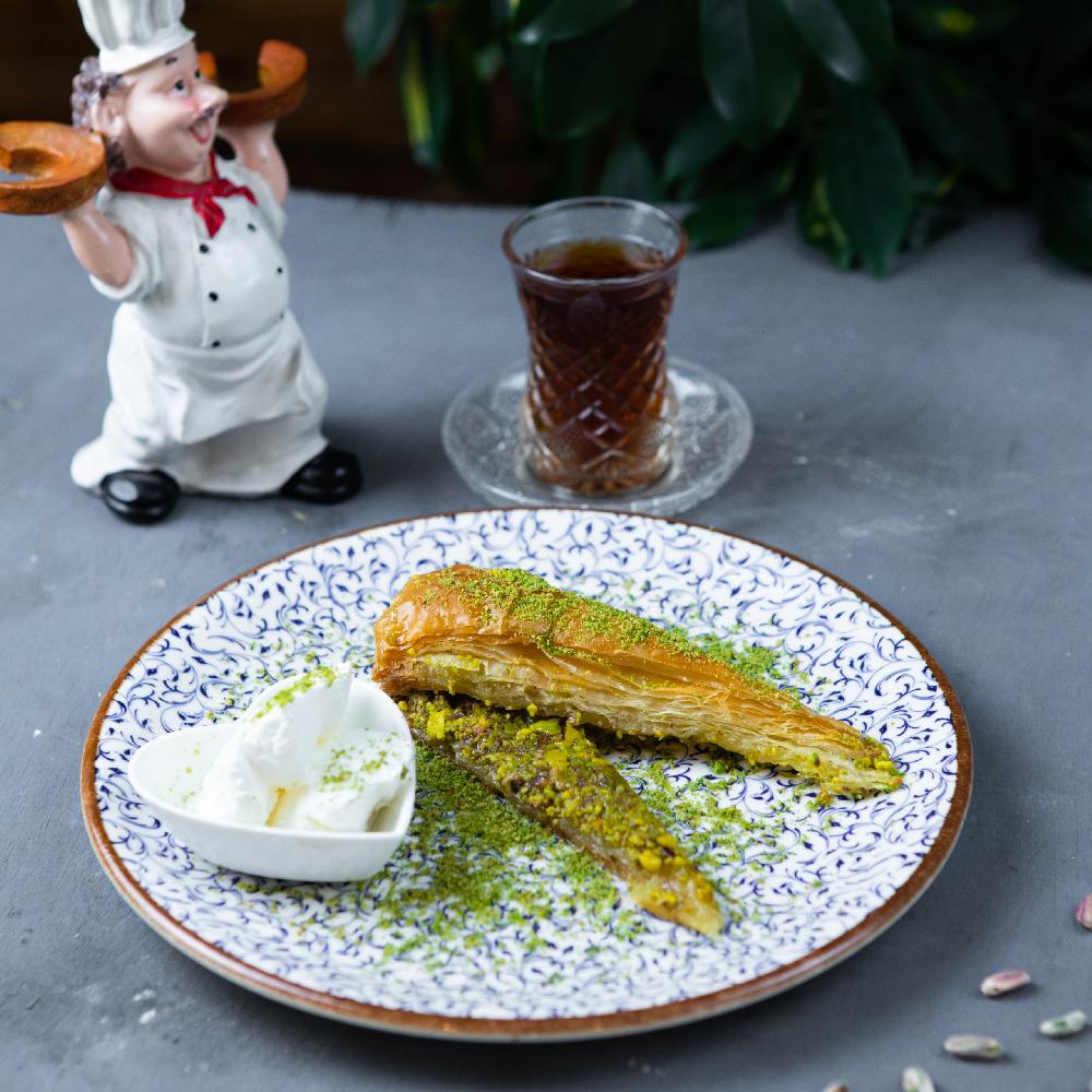 Havuç dilim baklava dondurmalı