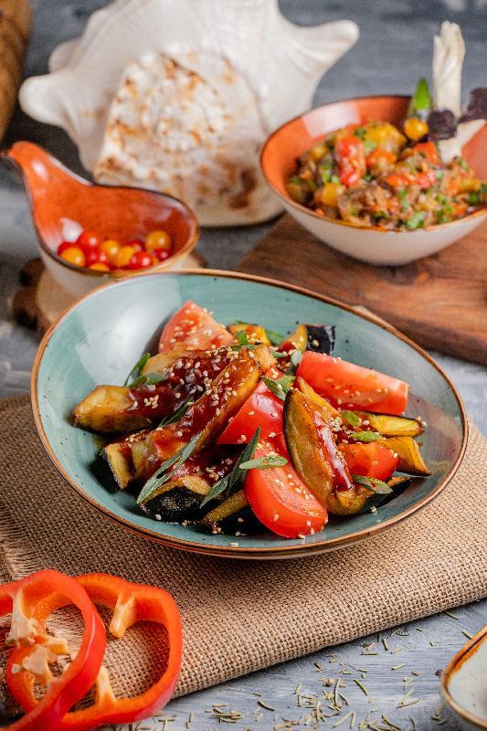 Xırçıltılı badımcan salatı