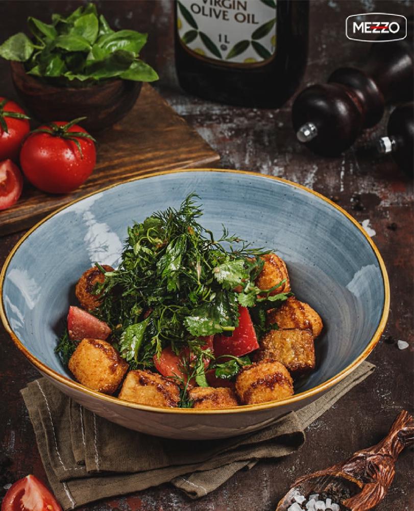 Xırçıldayan badımcan salatı