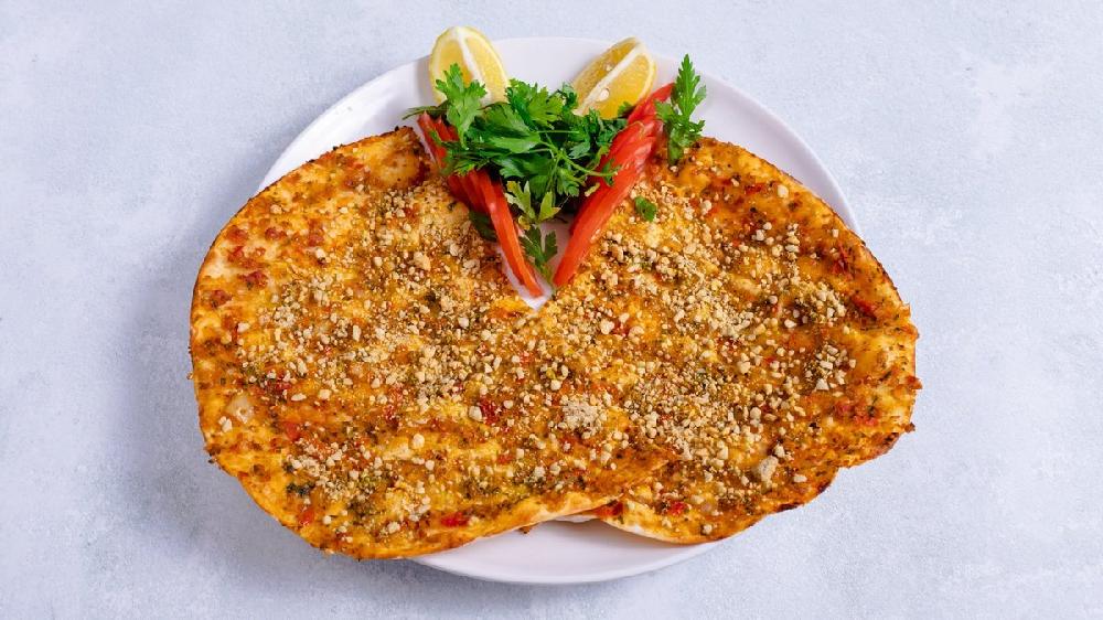 Qozlu lahmacun