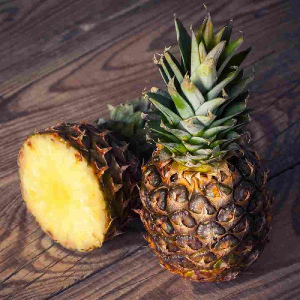 Meyve Ananas