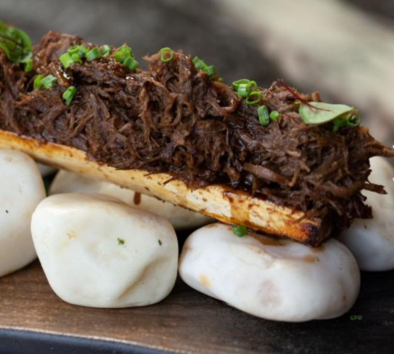 Bone Marrow xüsusi marinadda bişmiş can əti ilə