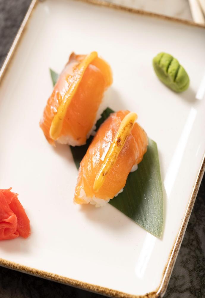 Salmon Nigiri 2 əd.