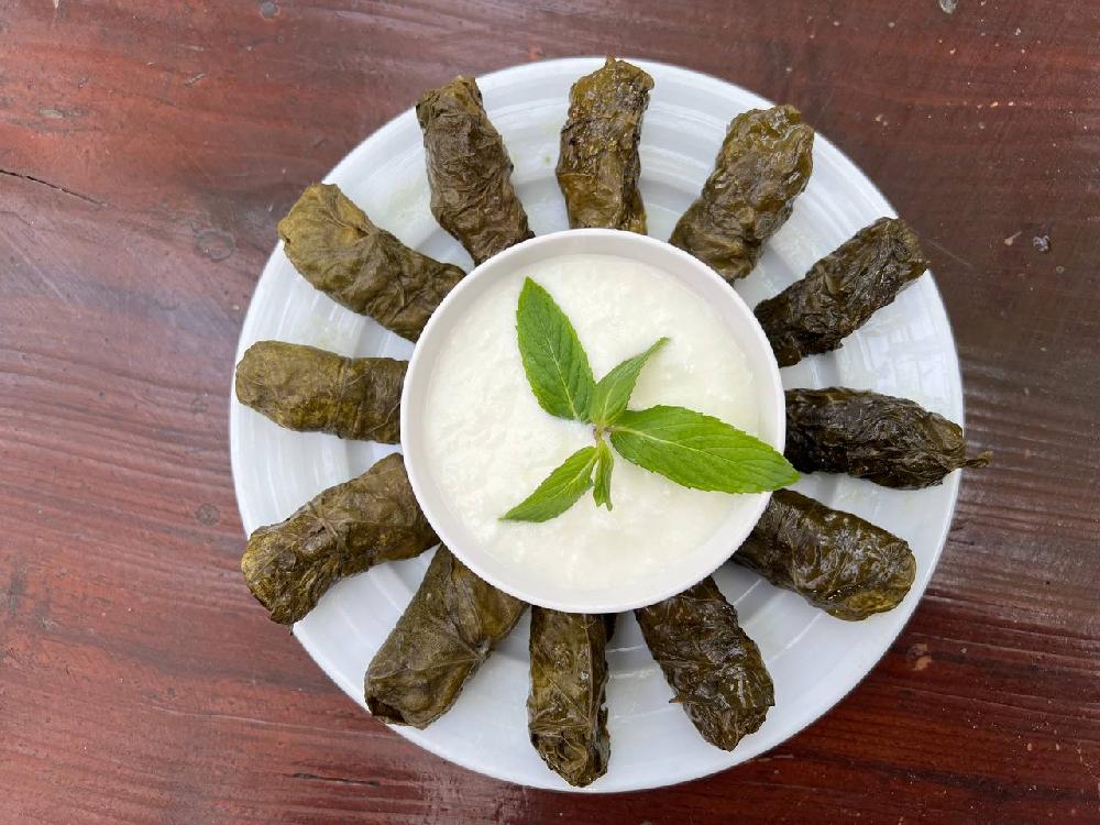 Yarpaq dolması  
