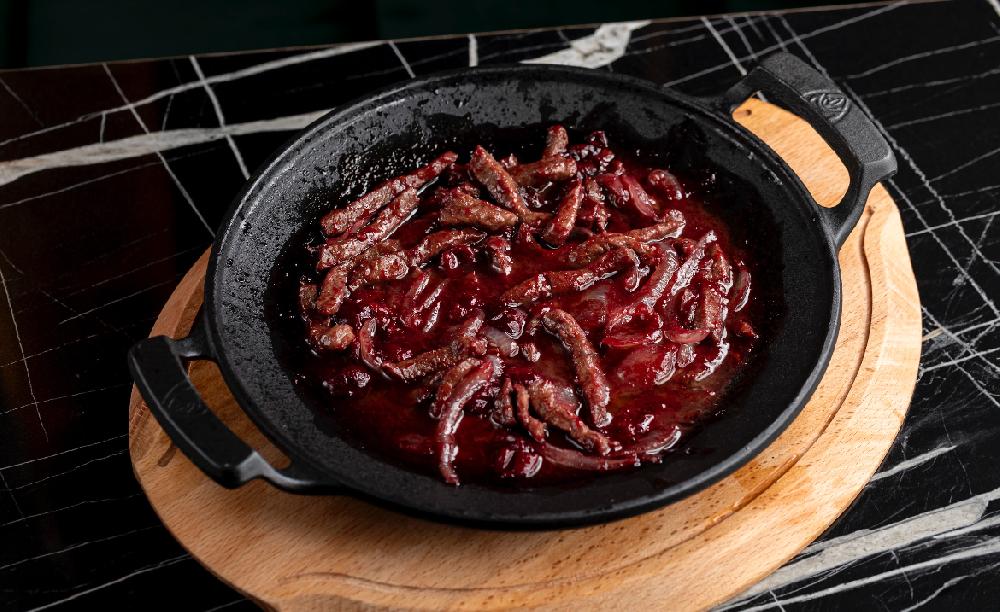 Albalılı dana qovurması