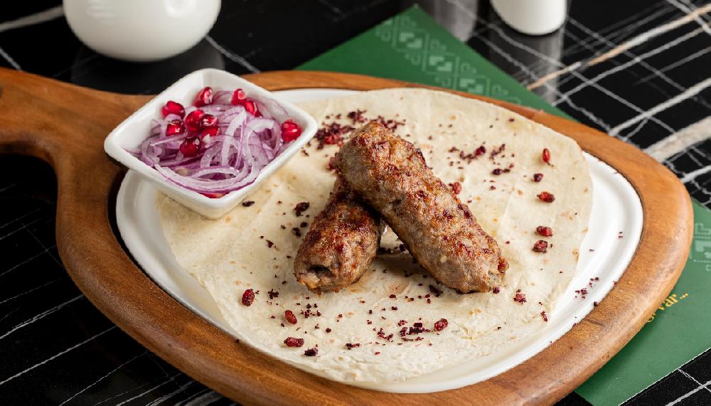 Lülə kabab