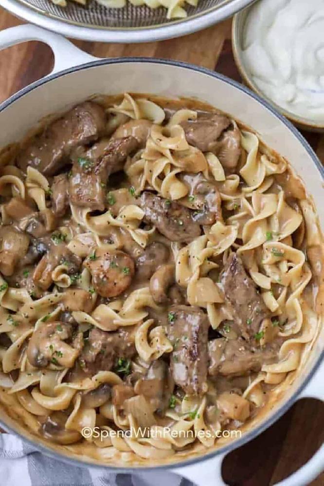 BEEF STRONGANOFF