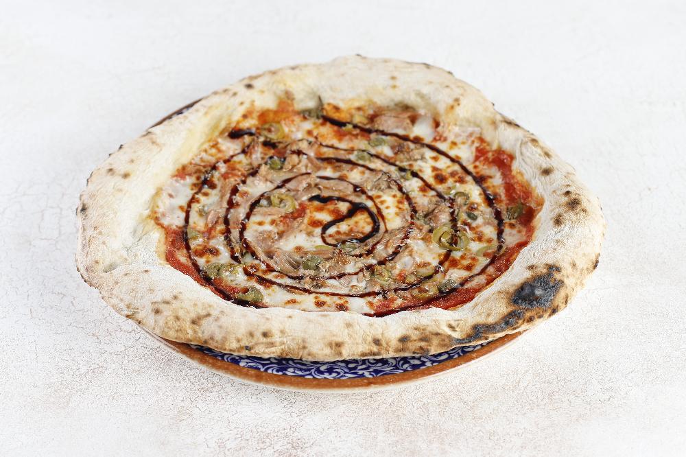 Ton balıqlı Pizza