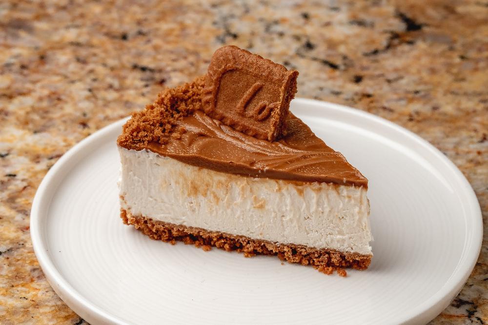 Lotus cheesecake