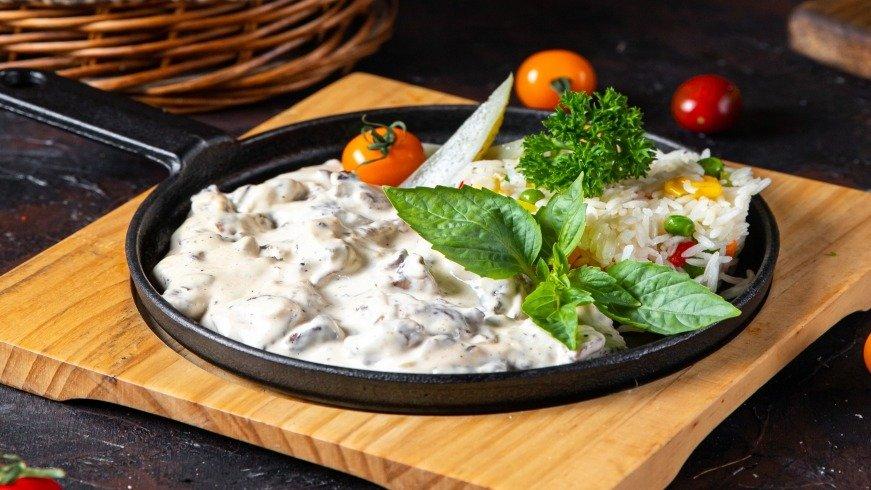 Chicken stroqanoff