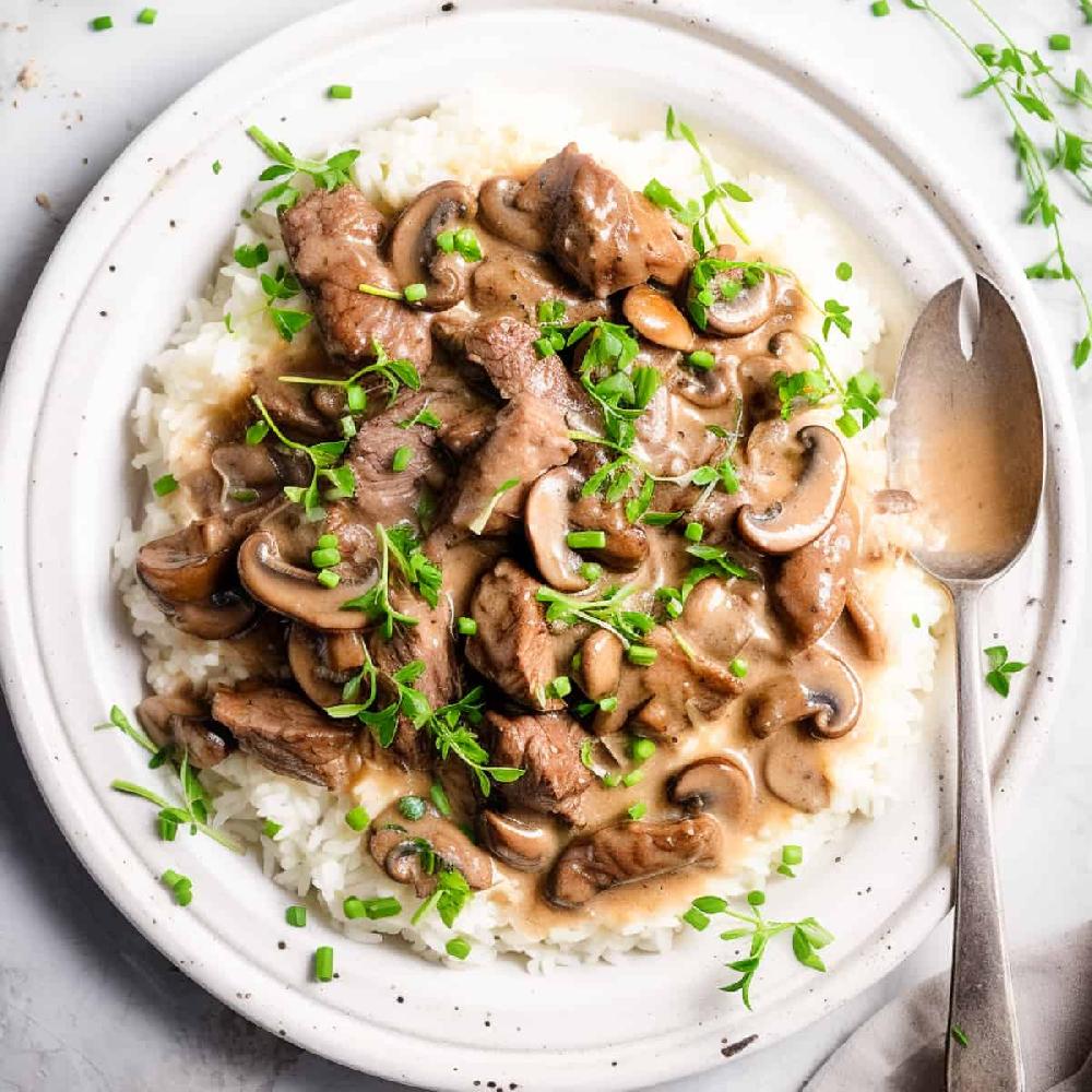 Beef stroqanoff