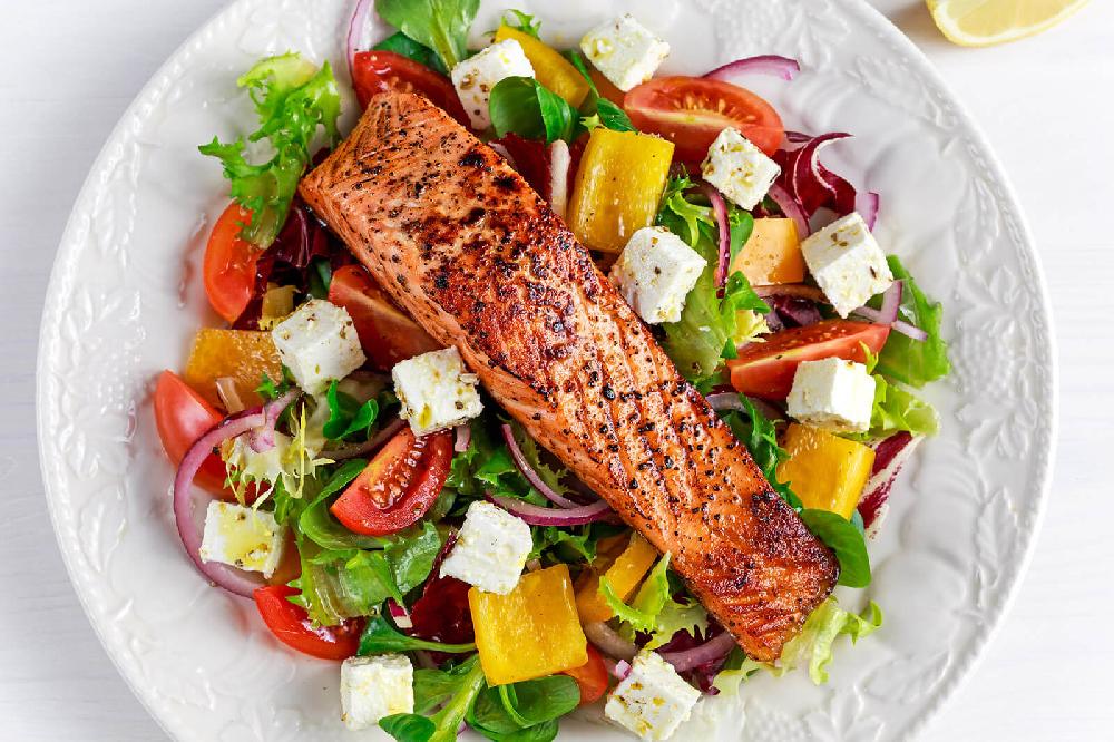 Salmon salad 