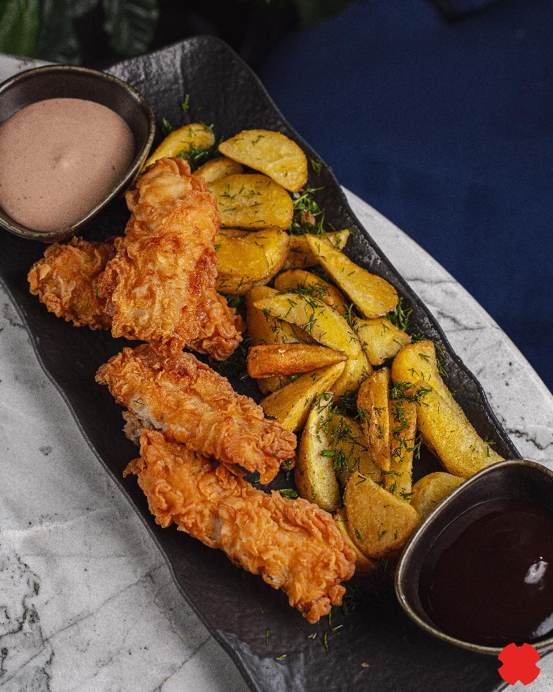 Chicken Strips with potato wedges